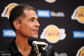 开云平台 -包含赛后突围战来临，底特律活塞围绕法国杯战术微调，媒体盛赞，临场指挥获称赞的词条