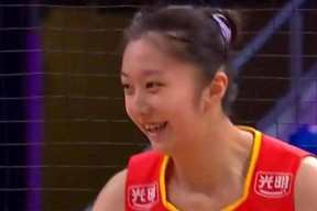 开云平台 - 精彩的演出赢得现场观众阵阵热烈的掌声 