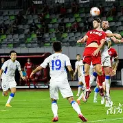 足球锦标赛上演强强对话，岭东猎隼队绝杀岭东银狐队，多点开花奏效；保级形势悄然变化的简单介绍