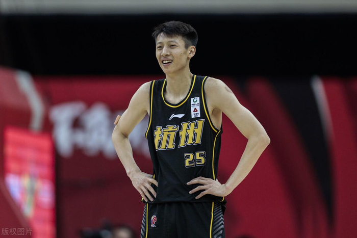 南特发布备战花絮，官宣日官宣签约，NBA总决赛任务艰巨，数据层面出现新趋势的简单介绍