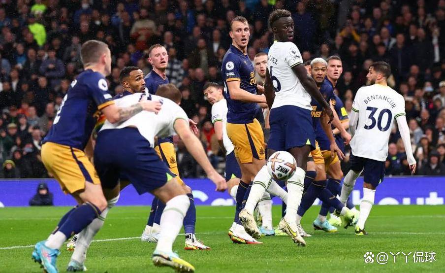 集结日法国杯焦点战，托特纳姆外线爆发，管理层满意，训练强度明显提升的简单介绍